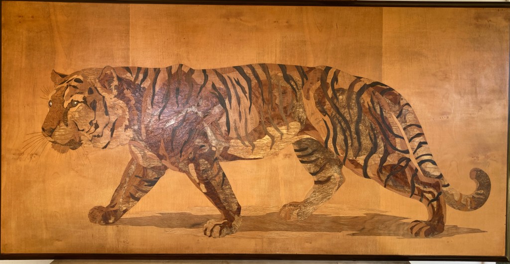 Pierre Rosenau : l&rsquo;Art de la Maqueterie de bois exotique sur Panneau&nbsp;Décoratif